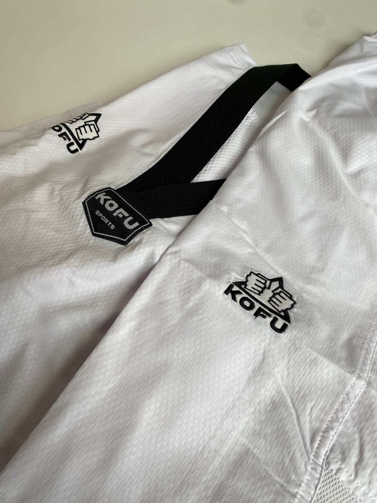 KOFU- Competition Dobok - Black V-Neck