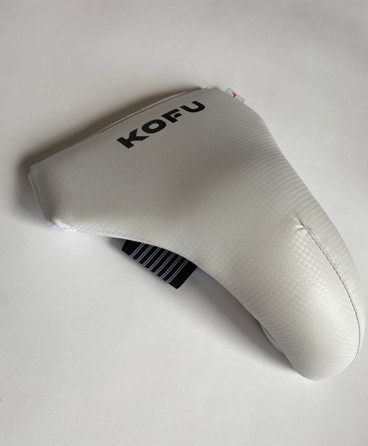 KOFU - Herenkruisbeschermer / Tok / Toque
